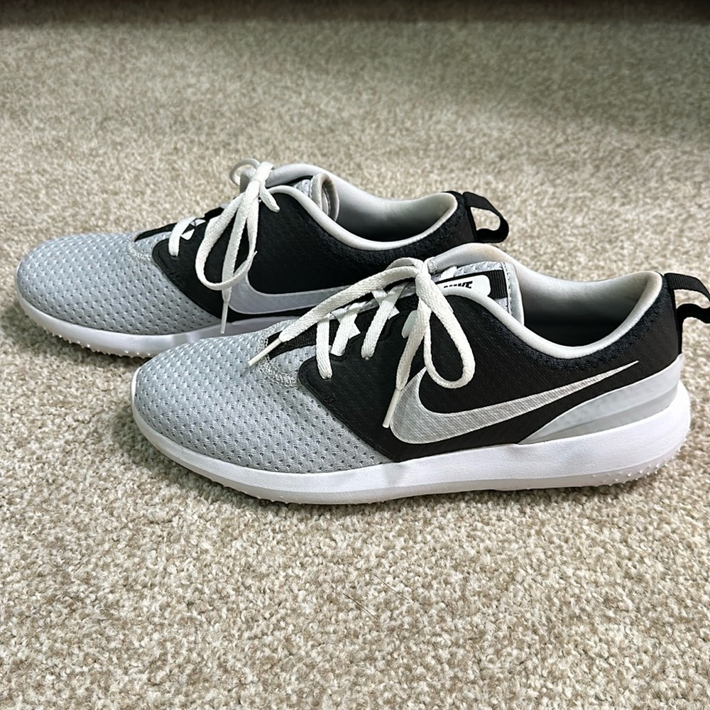 Nike Golf Shoes - Excellent condition